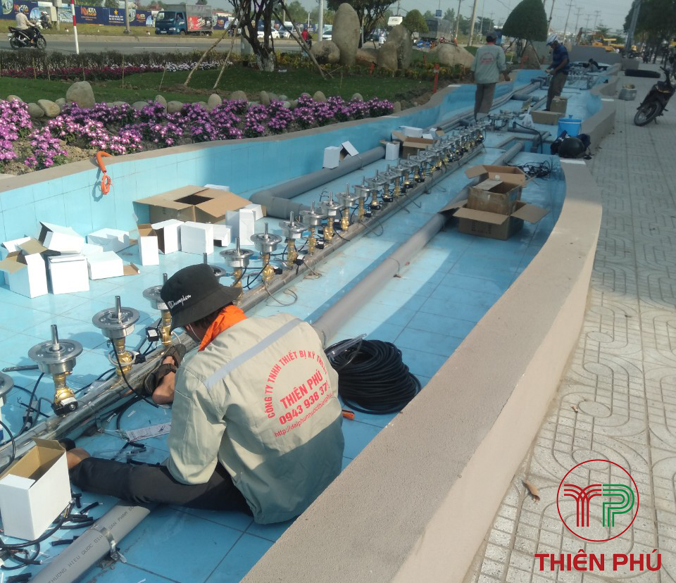 thiết kế thi công đài phun nước